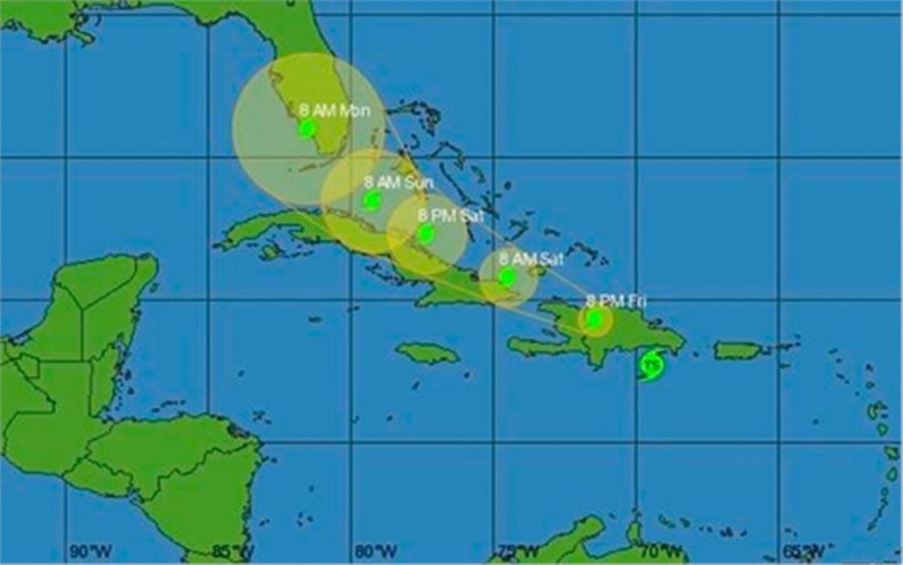 Tempestade Tropical Erika chegará à Flórida na madrugada desta segunda-feira