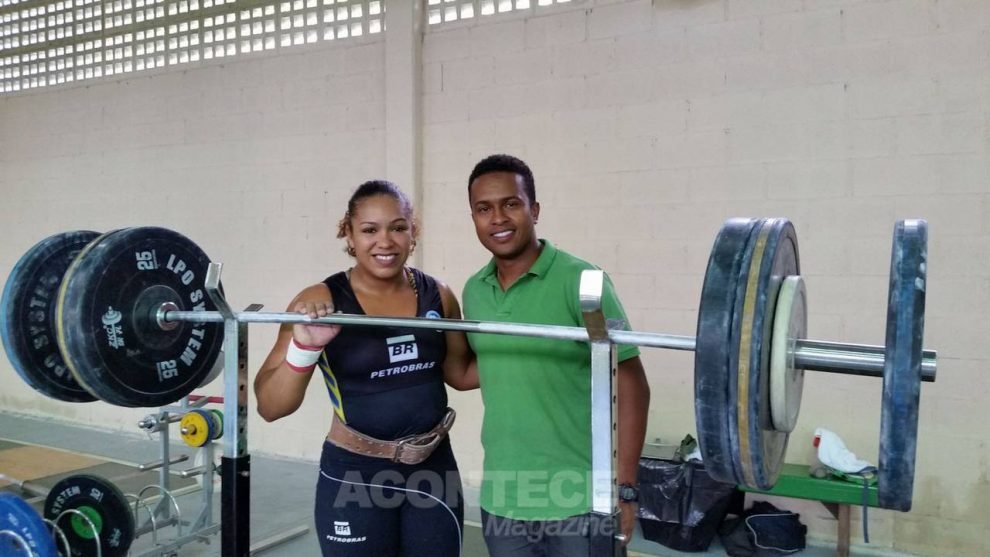 A atleta Jaqueline Ferreira participa da nova série ‘Atrás da medalha’