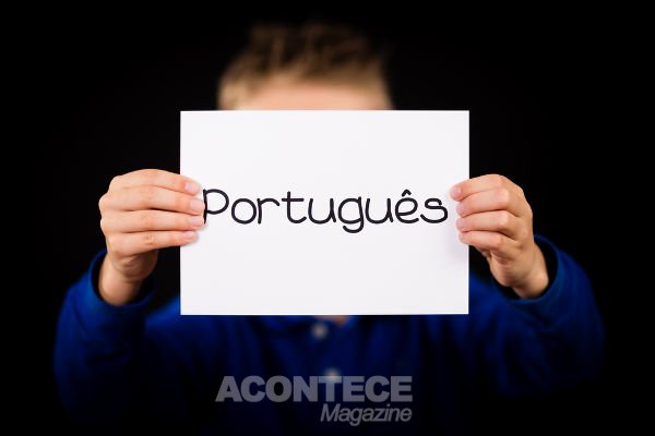 Você gostaria que seu filho aprendesse Português na escola?
