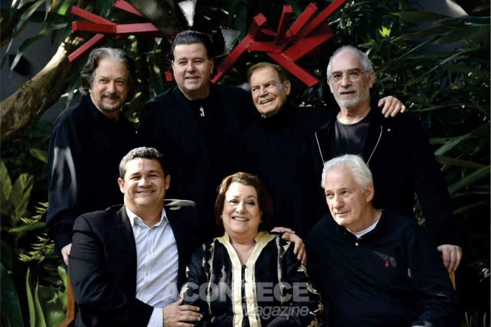 Claudio Tozzi, Neno Ramos, Cacipore Torres, Carlos Zibel. Below, Curator Antonio Cavalcanti, Didi e Armando Marchi