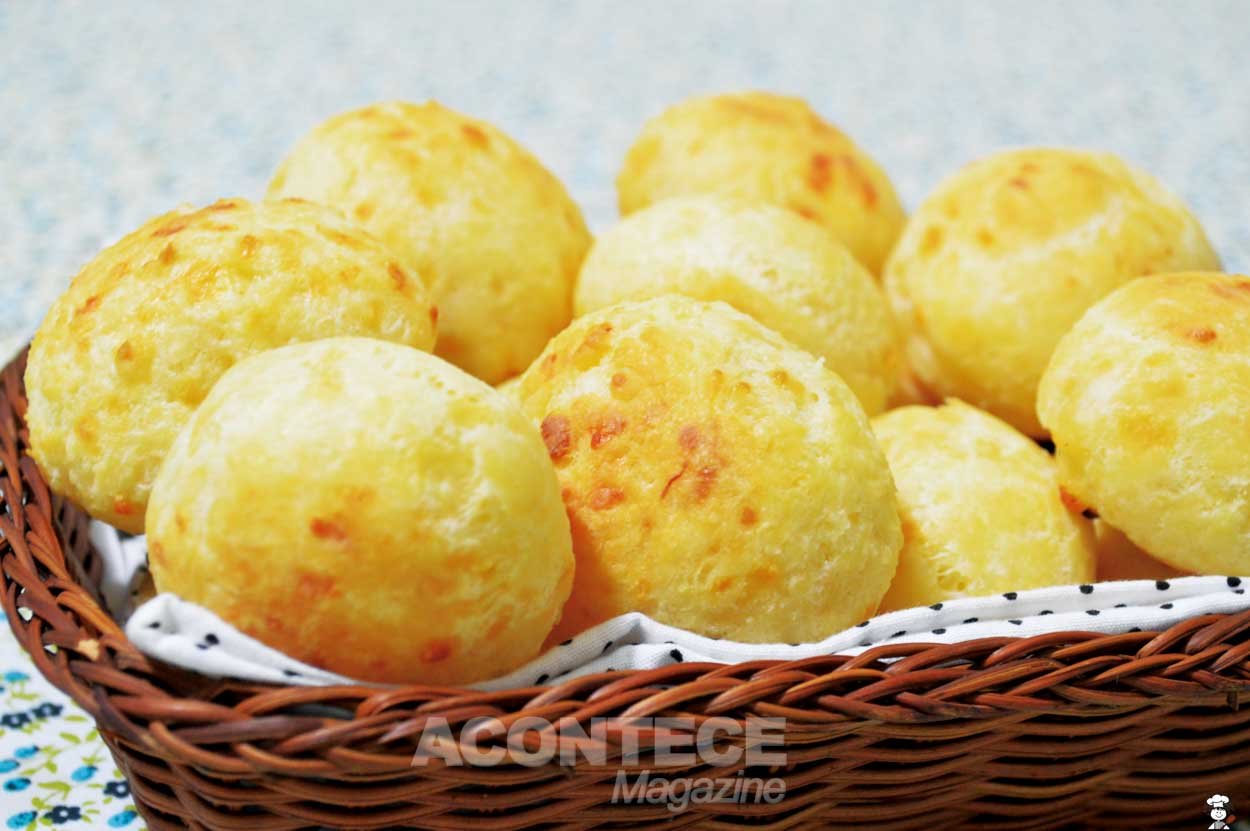 Mate a saudade do pãozinho de queijo, em um dos restaurantes brasileiros da FL