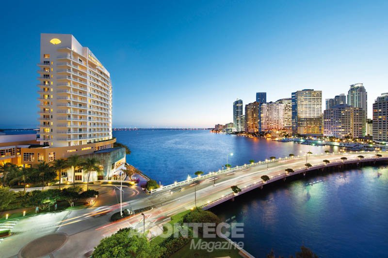 Mandarin Oriental fica na ilha de Biscayne Bay com vista deslumbrate de Miami