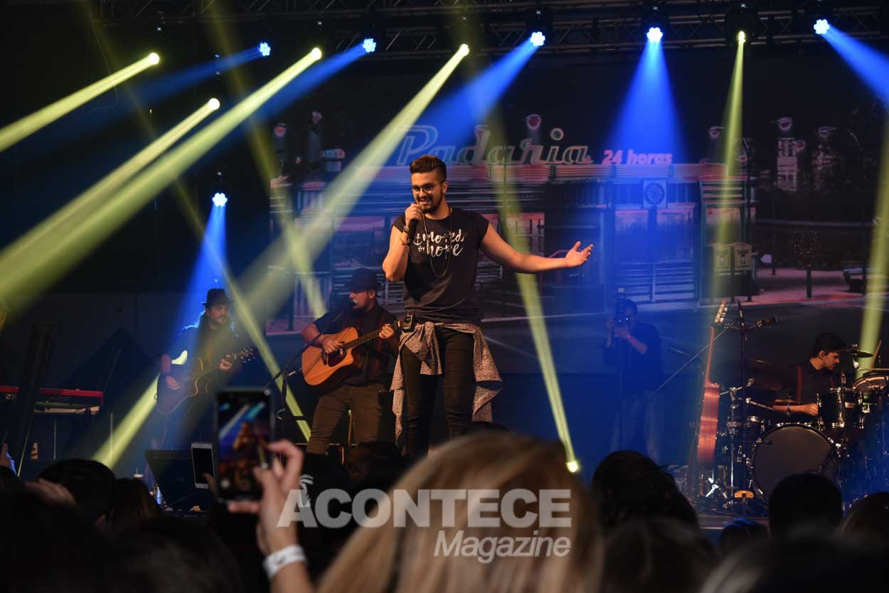 acontece_mag_20180119_luansantana-218