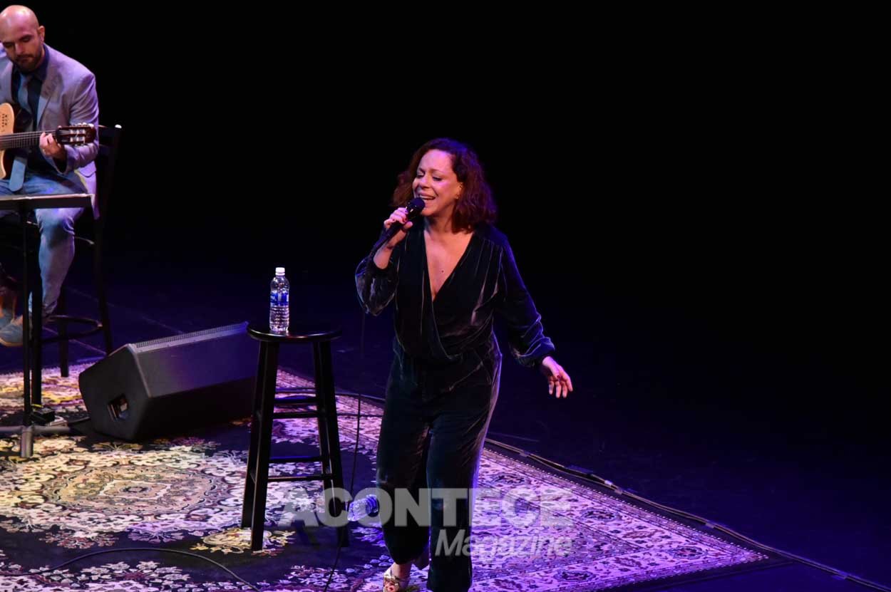 acontece_mag_20180213_bebelgilberto-27