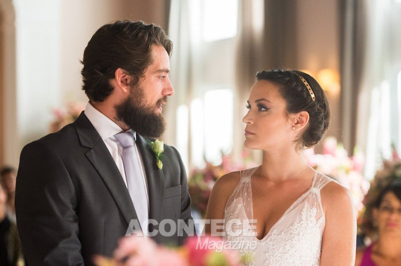 Casamento de Clara (Bianca Bin) e Renato (Rafael Cardoso)
