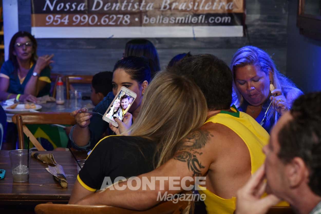 acontece_mag_20180627_brasilvsservia-81