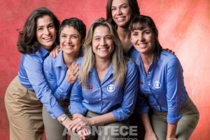 Renata Vasconcellos, Sandra Annemberg, Fernanda Gentil, Ana Paula Araújo e Glenda Kozlwoski