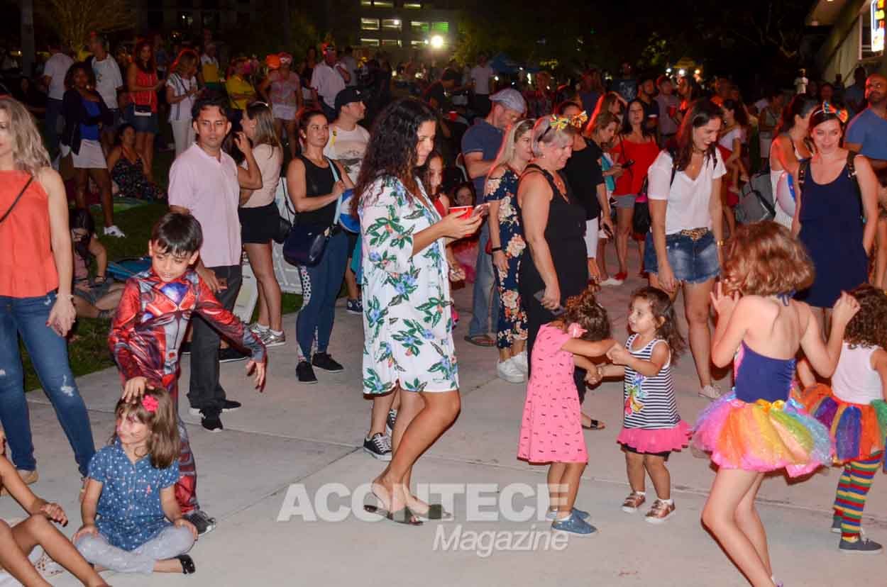 acontece_mag_20190223_hollywoodcarnaval-36