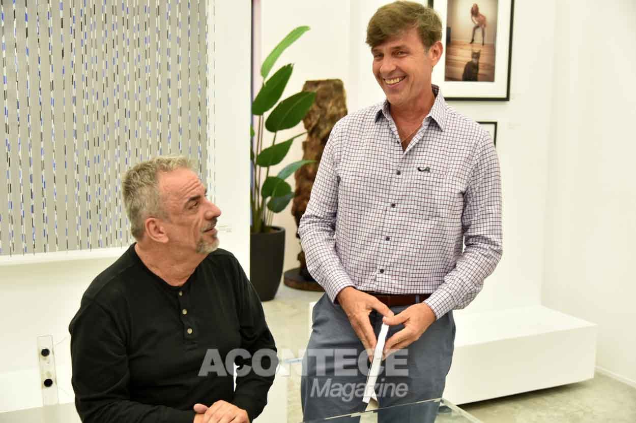 acontece_mag_20190819_livrocarlosborges-29