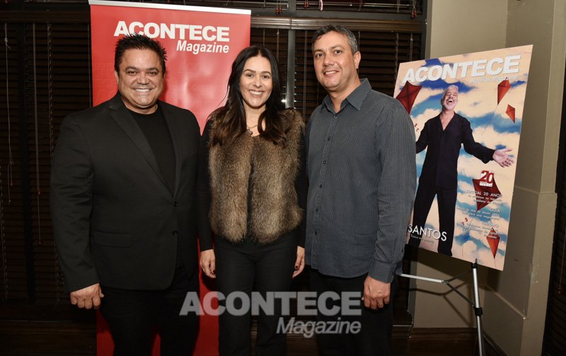 Festa de lançamento da Acontece Magazine de novembro com Lulu Santos