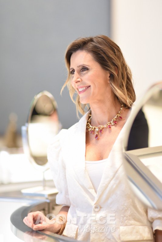 Diretora de mercado da Tiffany & Co. em Miami, Luciana Marsicano   
