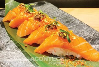 Sushi especial de salmão