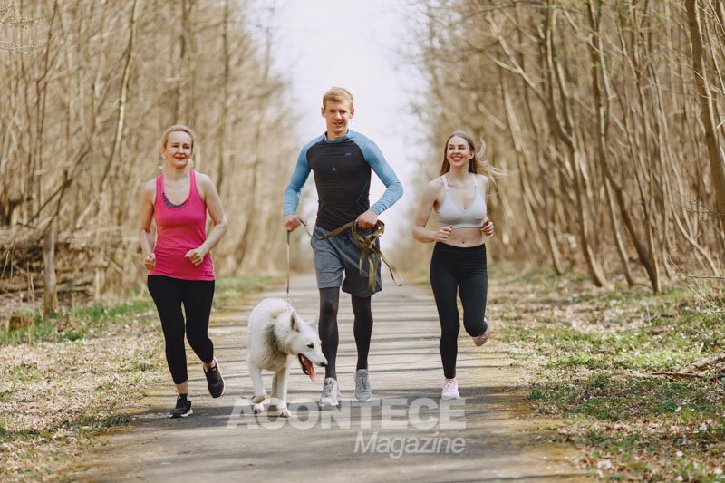 Se puder, faça um exercício do lado de fora. Se não puder, faça em casa mesmo